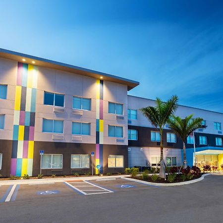 Tru By Hilton Bradenton I-75, Fl Hotel Buitenkant foto